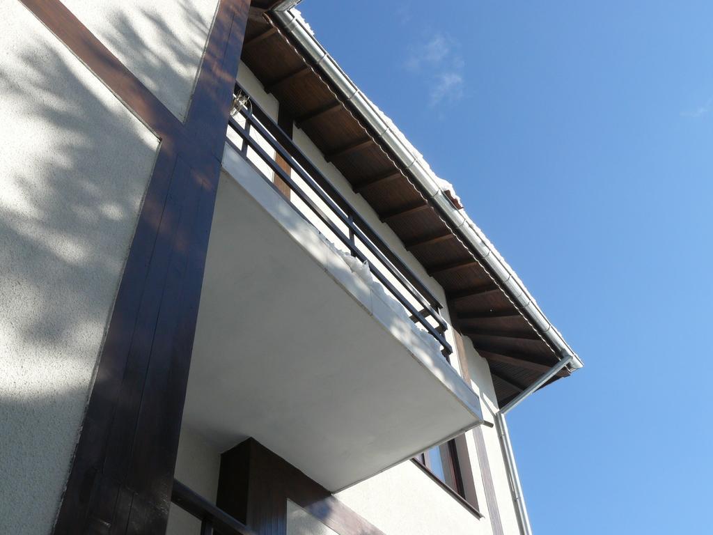 מלון Cherni Osum House Arirang מראה חיצוני תמונה